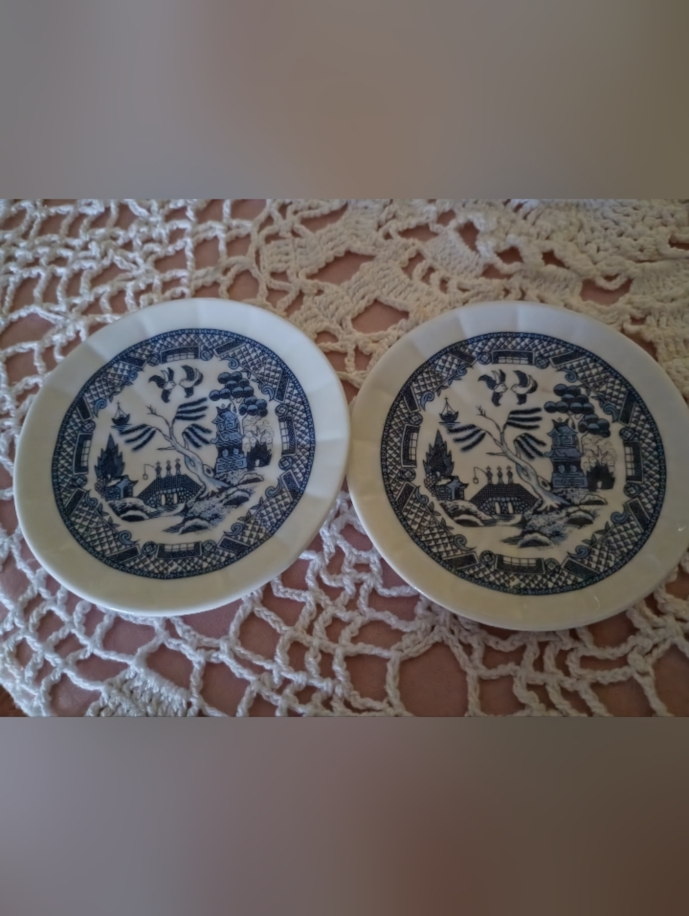 Set Of 2, Blue Willow Butter Pates, Approximately 2.5"x3"